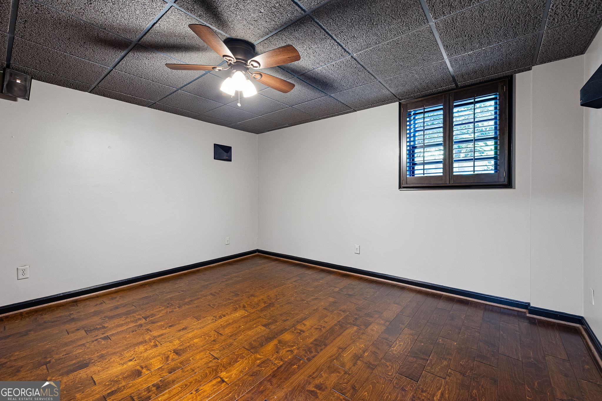Kennesaw, Georgia, 30152, United States, 6 Bedrooms Bedrooms, ,10 BathroomsBathrooms,Residential,Active,2051971