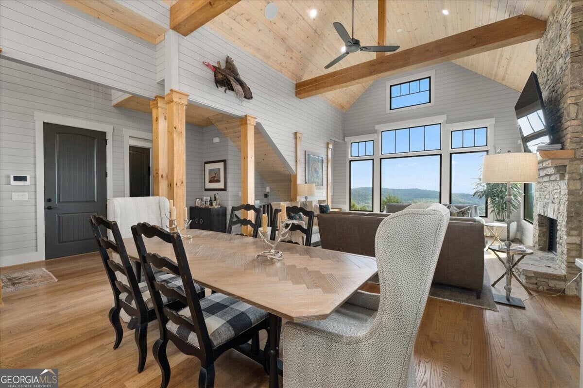 Ellijay, Georgia, 30540, United States, 5 Bedrooms Bedrooms, ,7 BathroomsBathrooms,Residential,Active,2017437