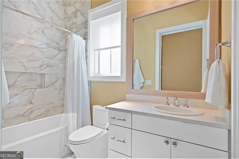 Johns Creek, Georgia, 30022, United States, ,6 BathroomsBathrooms,Residential,Active,1799393