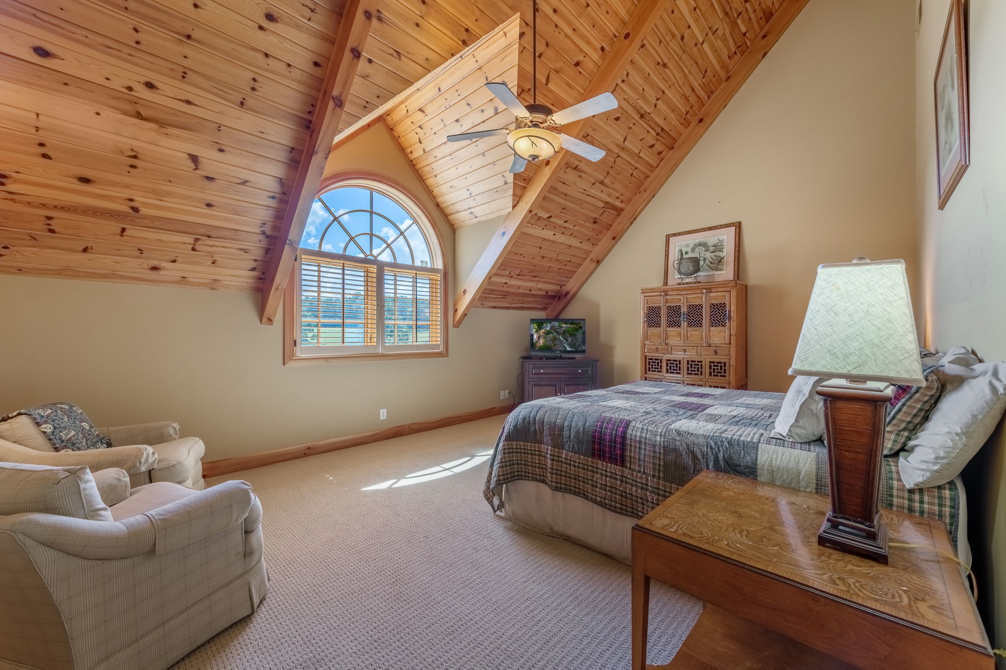 Young Harris, Georgia, 30582, United States, ,6 BathroomsBathrooms,Residential,Active,1703261