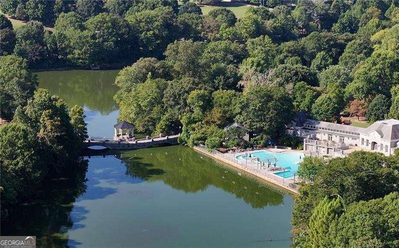 Atlanta, Georgia, 30308, United States, 4 Bedrooms Bedrooms, ,5 BathroomsBathrooms,Residential,Active,1985587