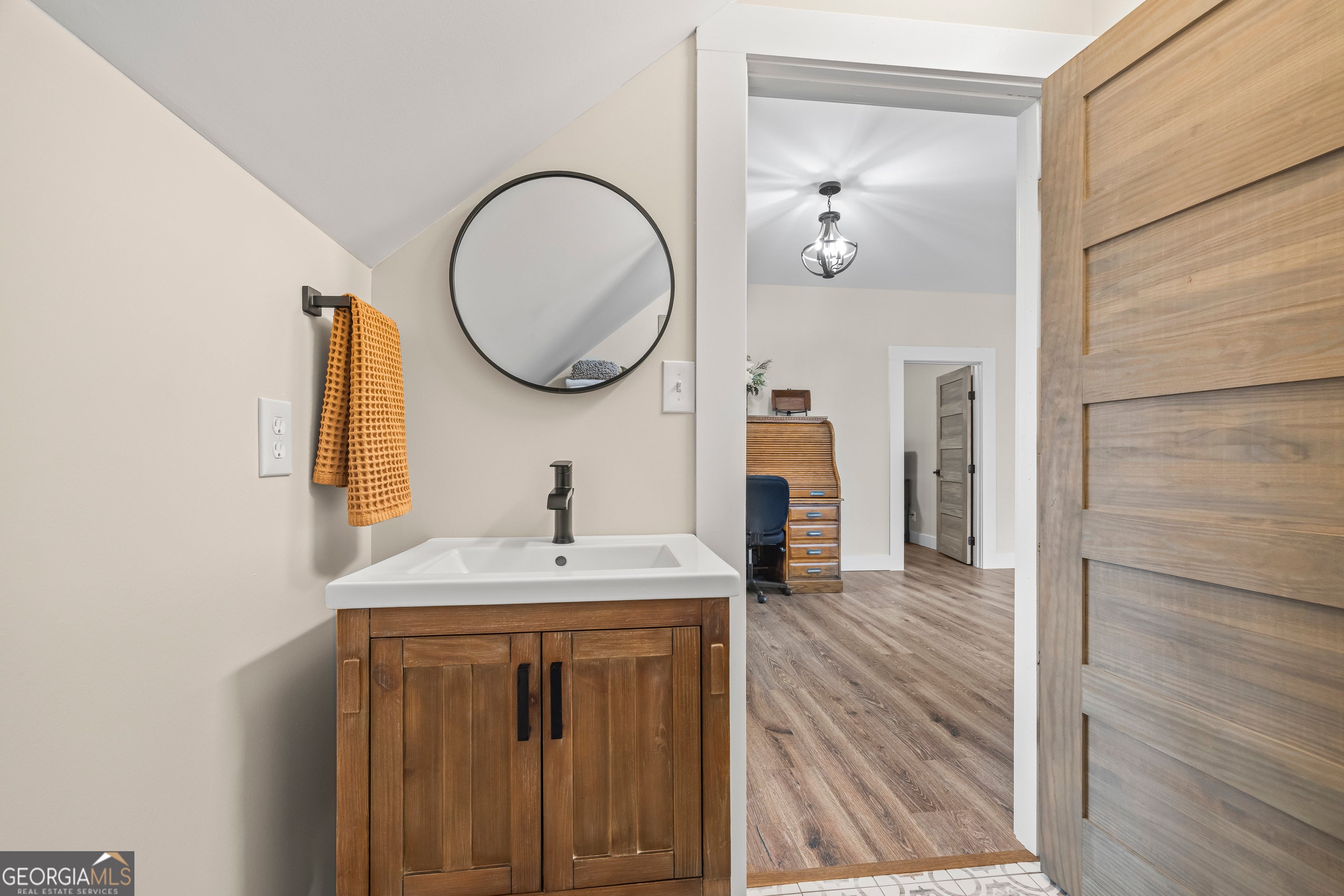 Hartwell, Georgia, 30643, United States, 6 Bedrooms Bedrooms, ,6 BathroomsBathrooms,Residential,Active,2011216