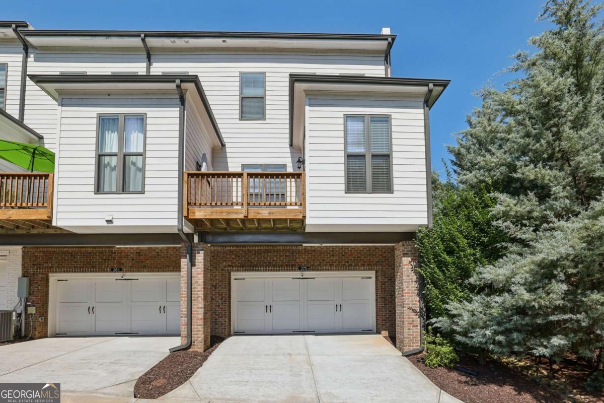 Alpharetta, Georgia, 30009, United States, 3 Bedrooms Bedrooms, ,4 BathroomsBathrooms,Residential,Active,1899885