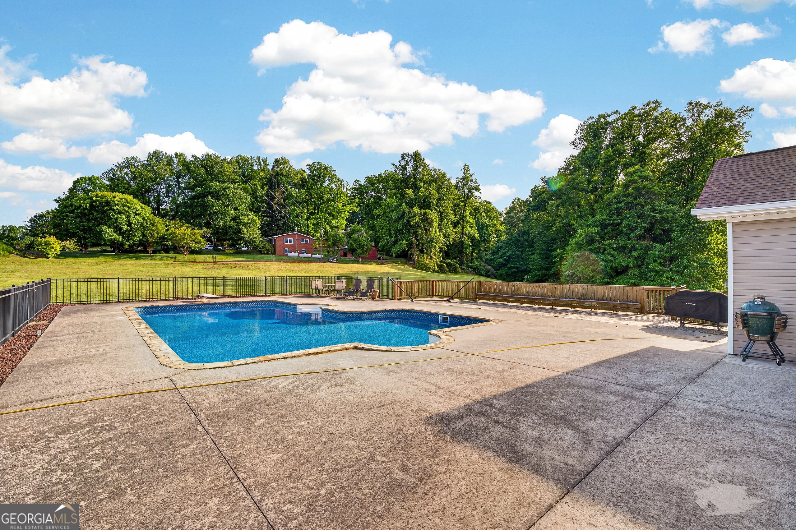 Dahlonega, Georgia, 30533, United States, 5 Bedrooms Bedrooms, ,4 BathroomsBathrooms,Residential,Active,2044583