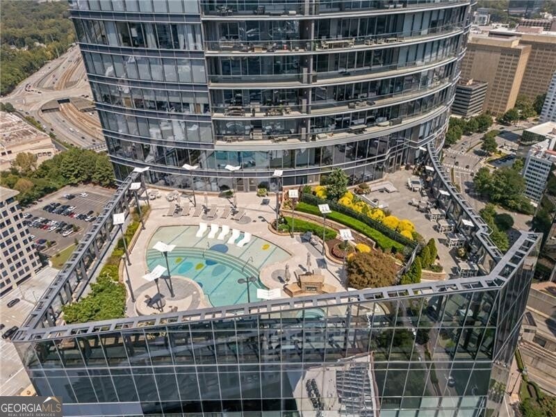 Atlanta, Georgia, 30326, United States, 2 Bedrooms Bedrooms, ,3 BathroomsBathrooms,Residential,Active,1945475