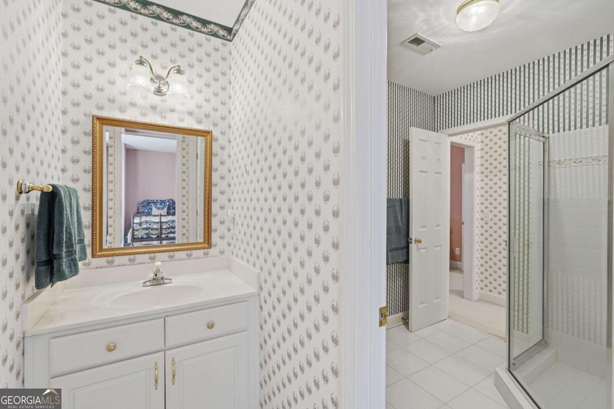 Big Canoe, Georgia, 30143, United States, 4 Bedrooms Bedrooms, ,5 BathroomsBathrooms,Residential,Active,2010164