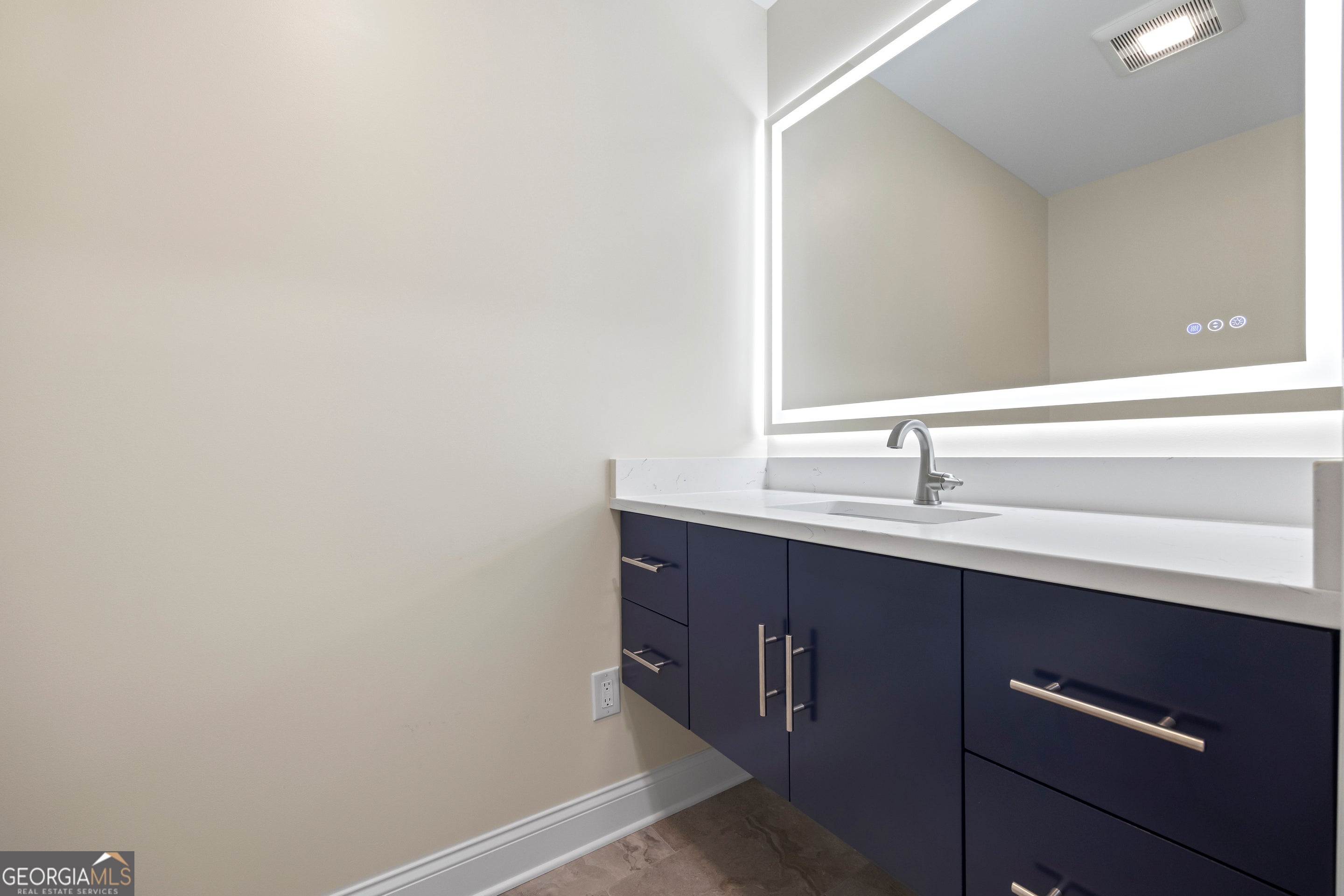 Martin, Georgia, 30557, United States, 6 Bedrooms Bedrooms, ,5 BathroomsBathrooms,Residential,Active,1964253