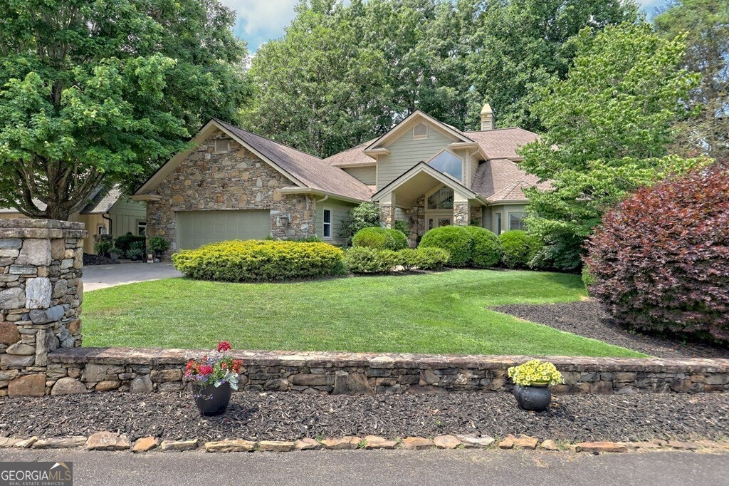 Hiawassee, Georgia, 30546, United States, 4 Bedrooms Bedrooms, ,4 BathroomsBathrooms,Residential,Active,1718878