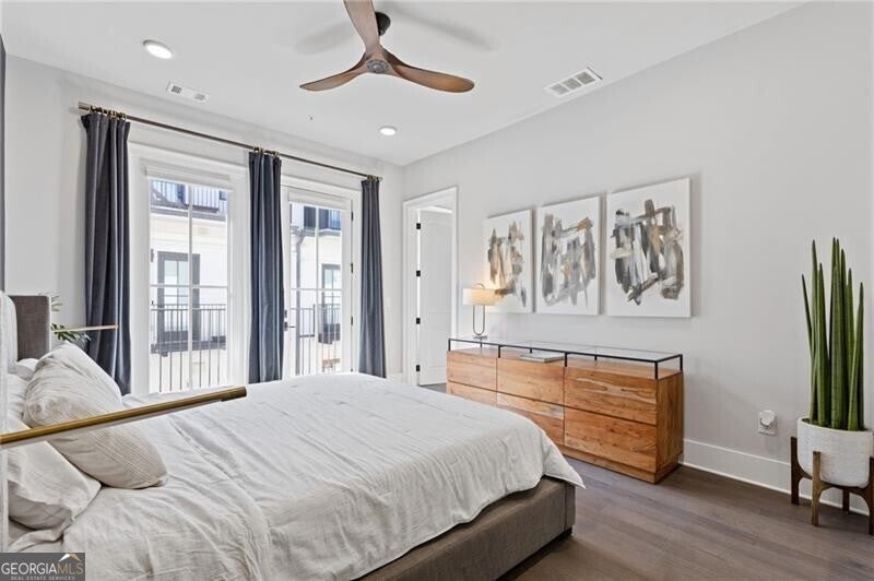 Atlanta, Georgia, 30308, United States, 3 Bedrooms Bedrooms, ,4 BathroomsBathrooms,Residential,Active,1969678