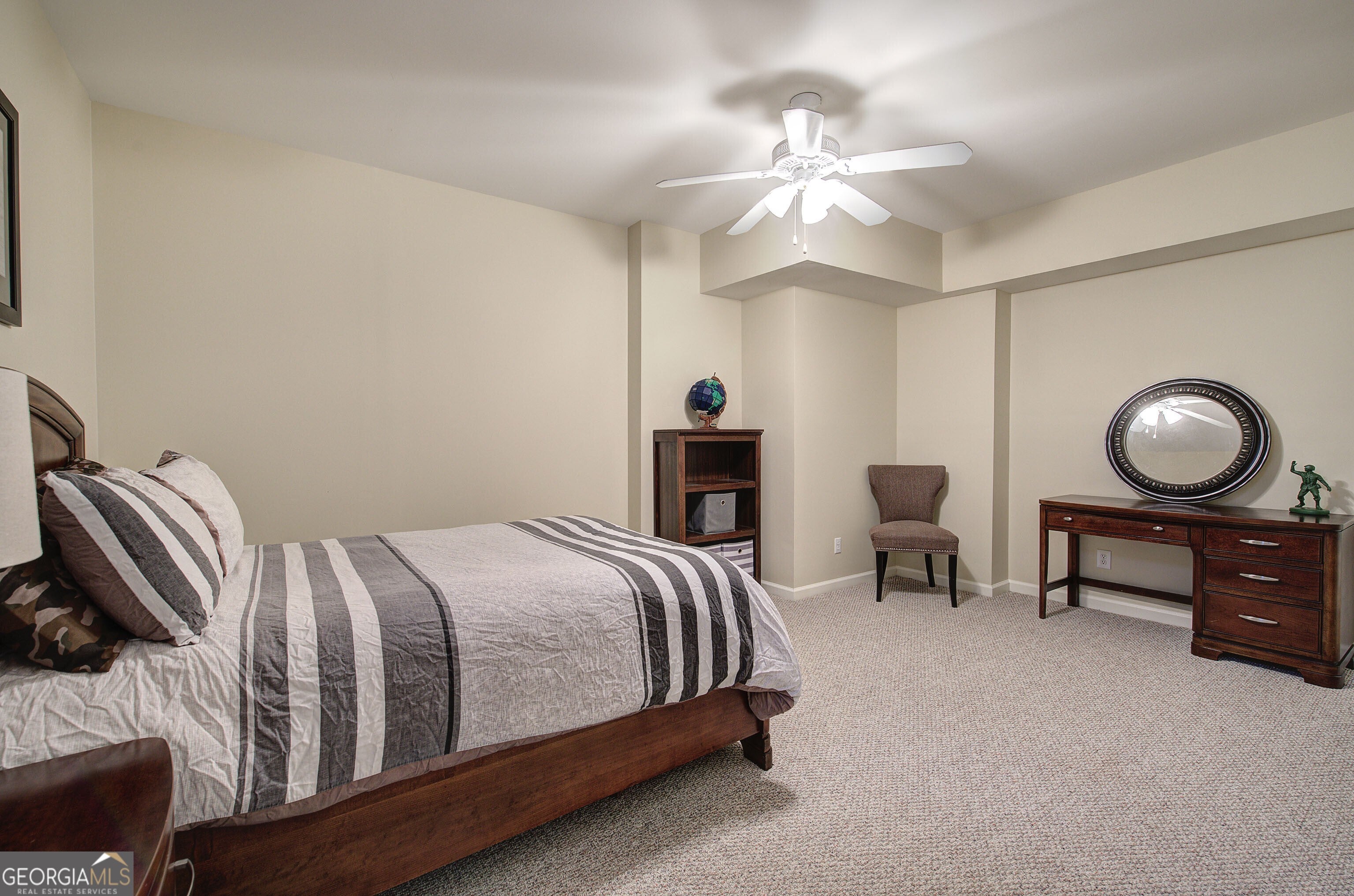 Kennesaw, Georgia, 30152, United States, 6 Bedrooms Bedrooms, ,7 BathroomsBathrooms,Residential,Active,1967313