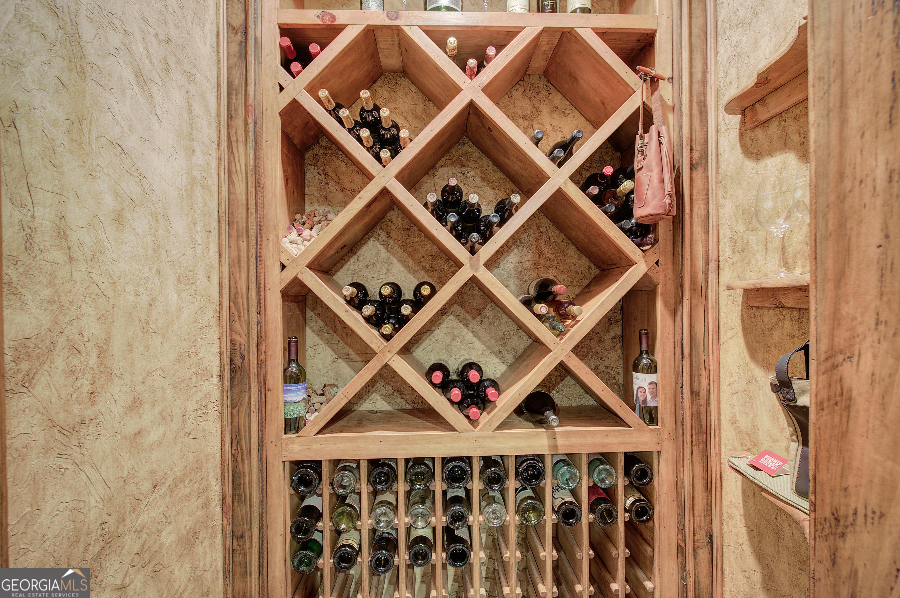 Canton, Georgia, 30114, United States, 6 Bedrooms Bedrooms, ,5 BathroomsBathrooms,Residential,Active,2009409