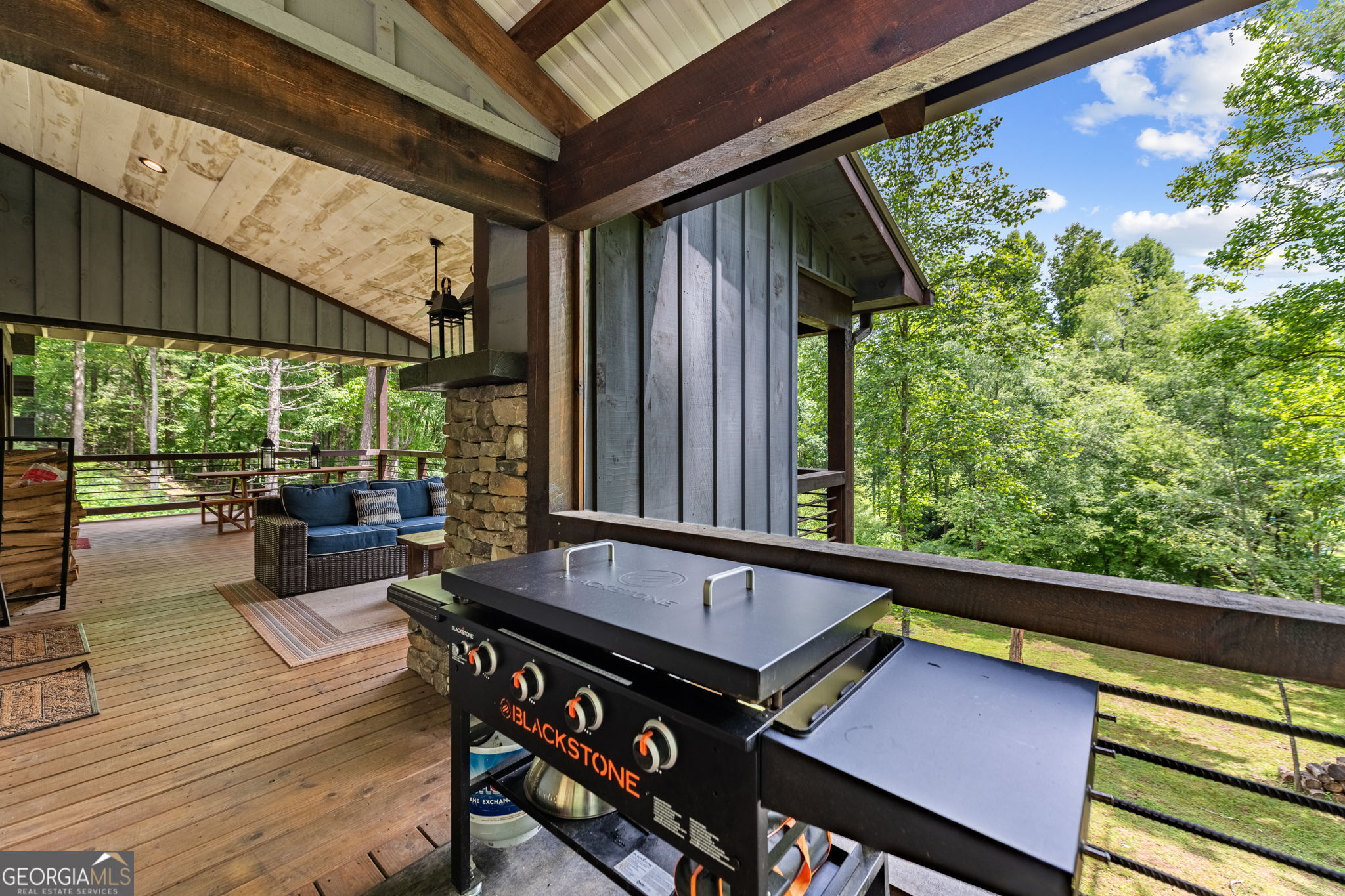 Blue Ridge, Georgia, 30513, United States, 3 Bedrooms Bedrooms, ,3 BathroomsBathrooms,Residential,Active,2045614
