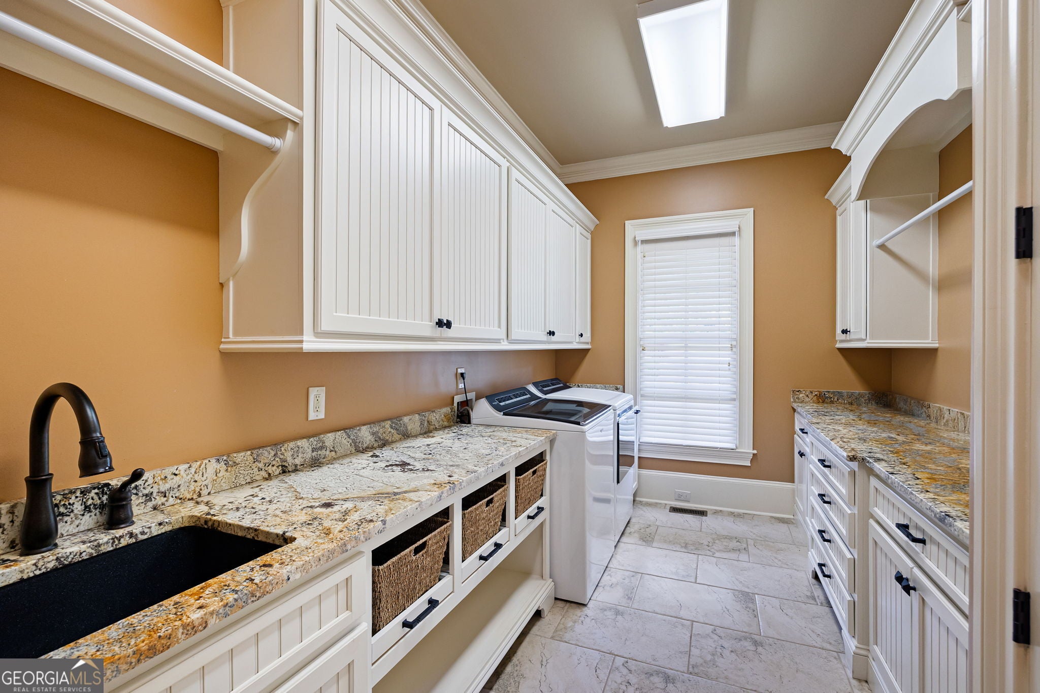 Kennesaw, Georgia, 30152, United States, 6 Bedrooms Bedrooms, ,10 BathroomsBathrooms,Residential,Active,2051971