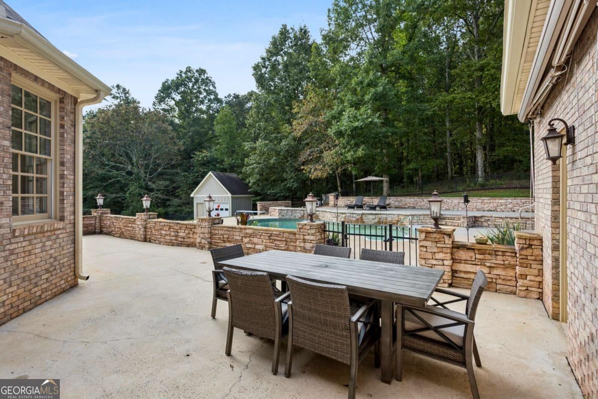 Taylorsville, Georgia, 30178, United States, 5 Bedrooms Bedrooms, ,6 BathroomsBathrooms,Residential,Active,1952987