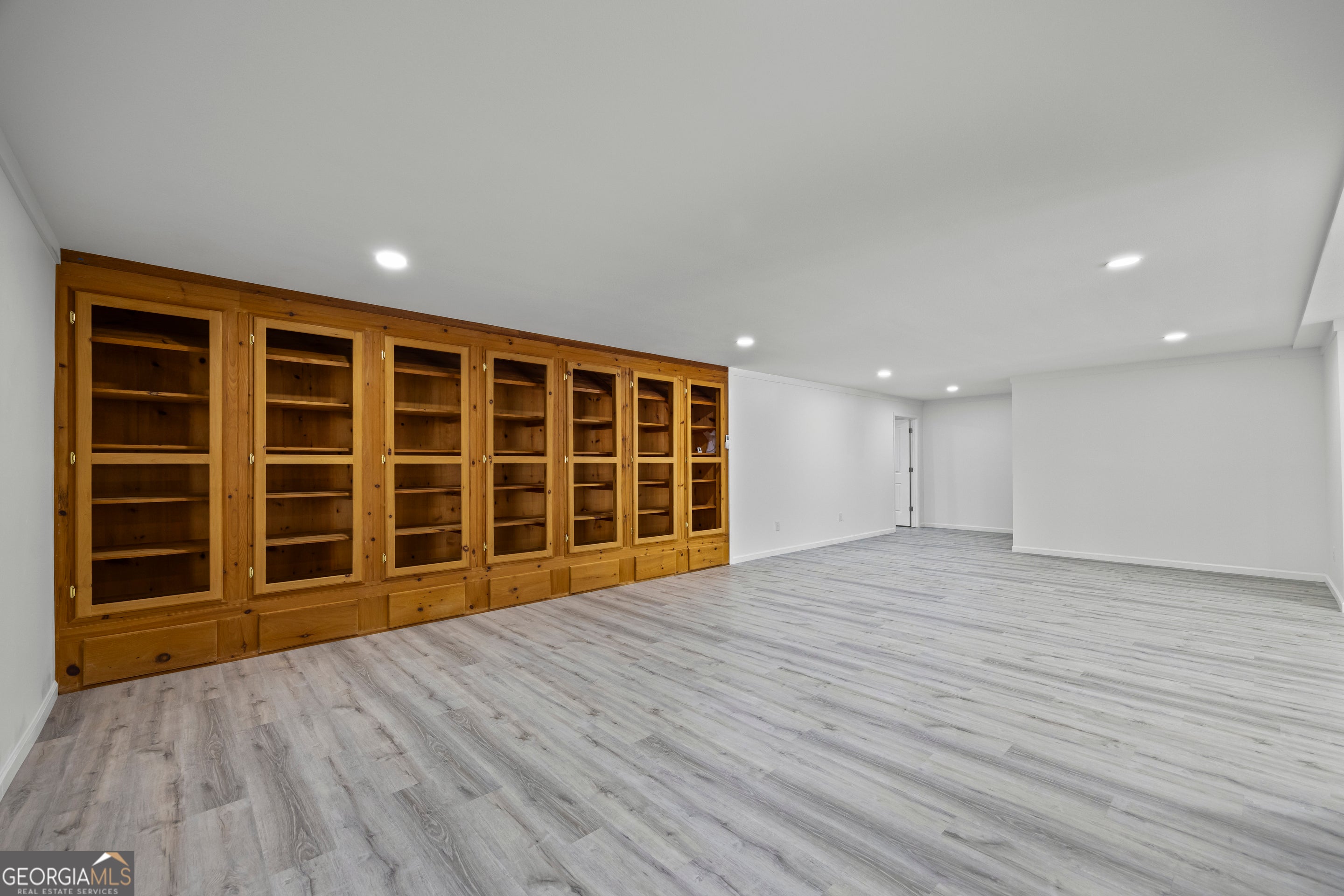 Martin, Georgia, 30557, United States, 6 Bedrooms Bedrooms, ,5 BathroomsBathrooms,Residential,Active,1964253