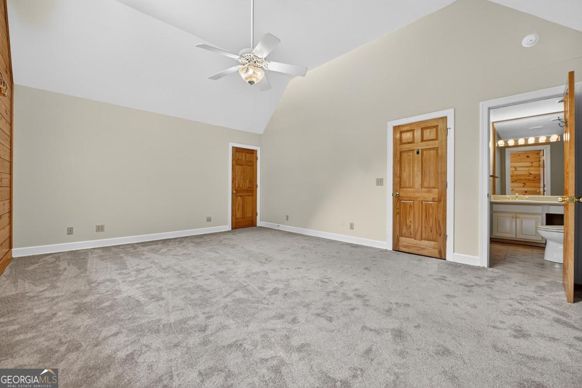 Ellijay, Georgia, 30536, United States, 3 Bedrooms Bedrooms, ,5 BathroomsBathrooms,Residential,Active,1929666