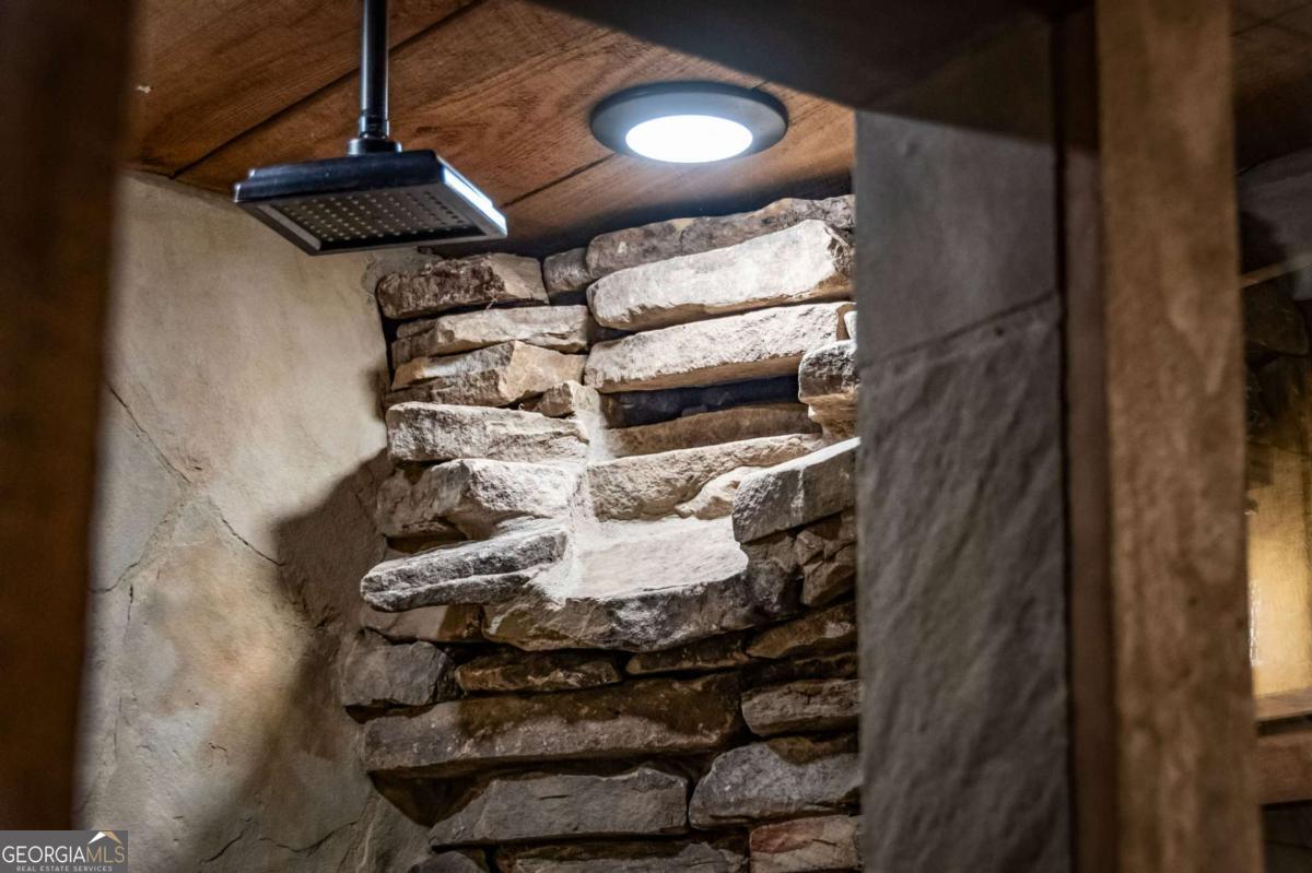 Blue Ridge, Georgia, 30513, United States, 3 Bedrooms Bedrooms, ,5 BathroomsBathrooms,Residential,Active,1973533