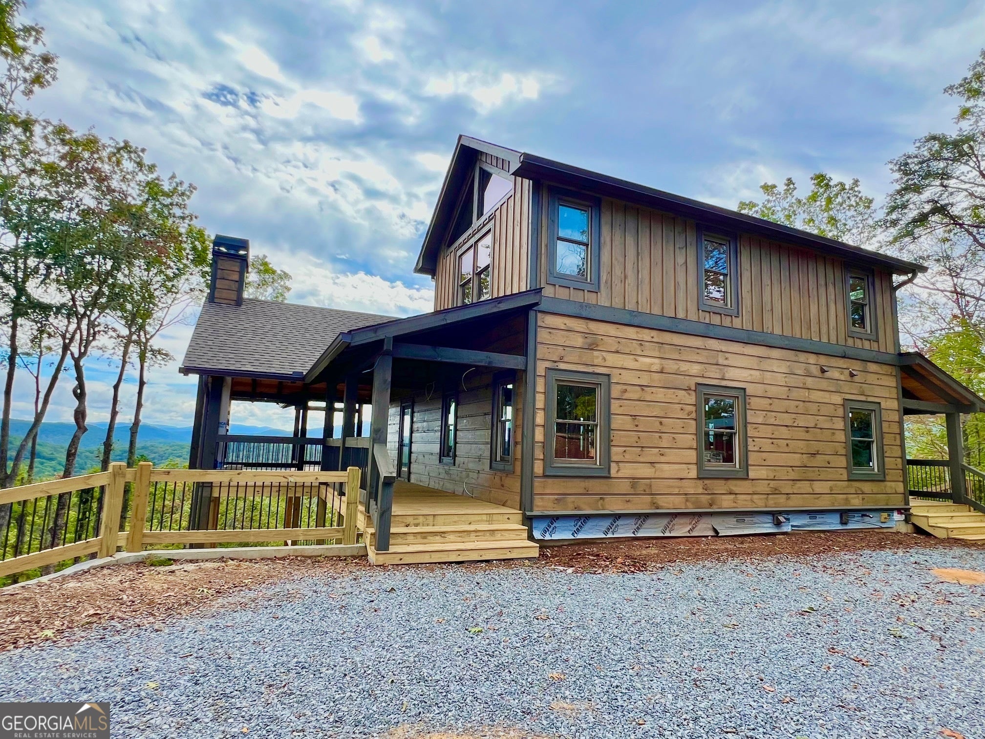 Blue Ridge, Georgia, 30513, United States, 4 Bedrooms Bedrooms, ,4 BathroomsBathrooms,Residential,Active,1972192