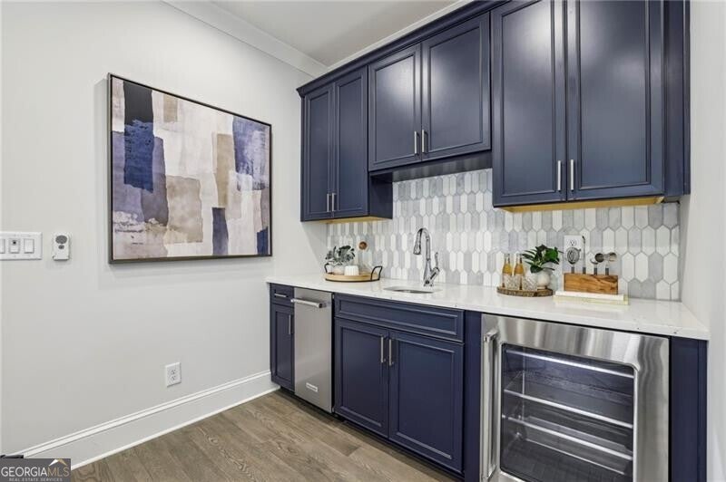 Alpharetta, Georgia, 30009, United States, 3 Bedrooms Bedrooms, ,4 BathroomsBathrooms,Residential,Active,1946539