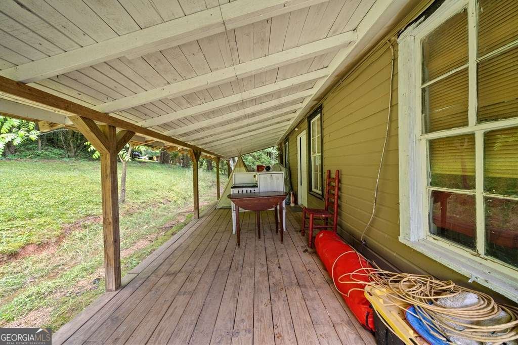 Ellijay, Georgia, 30536, United States, 3 Bedrooms Bedrooms, ,3 BathroomsBathrooms,Residential,Active,1953428