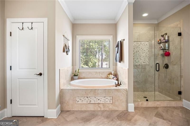 Atlanta, Georgia, 30319, United States, ,5 BathroomsBathrooms,Residential,Active,1867903