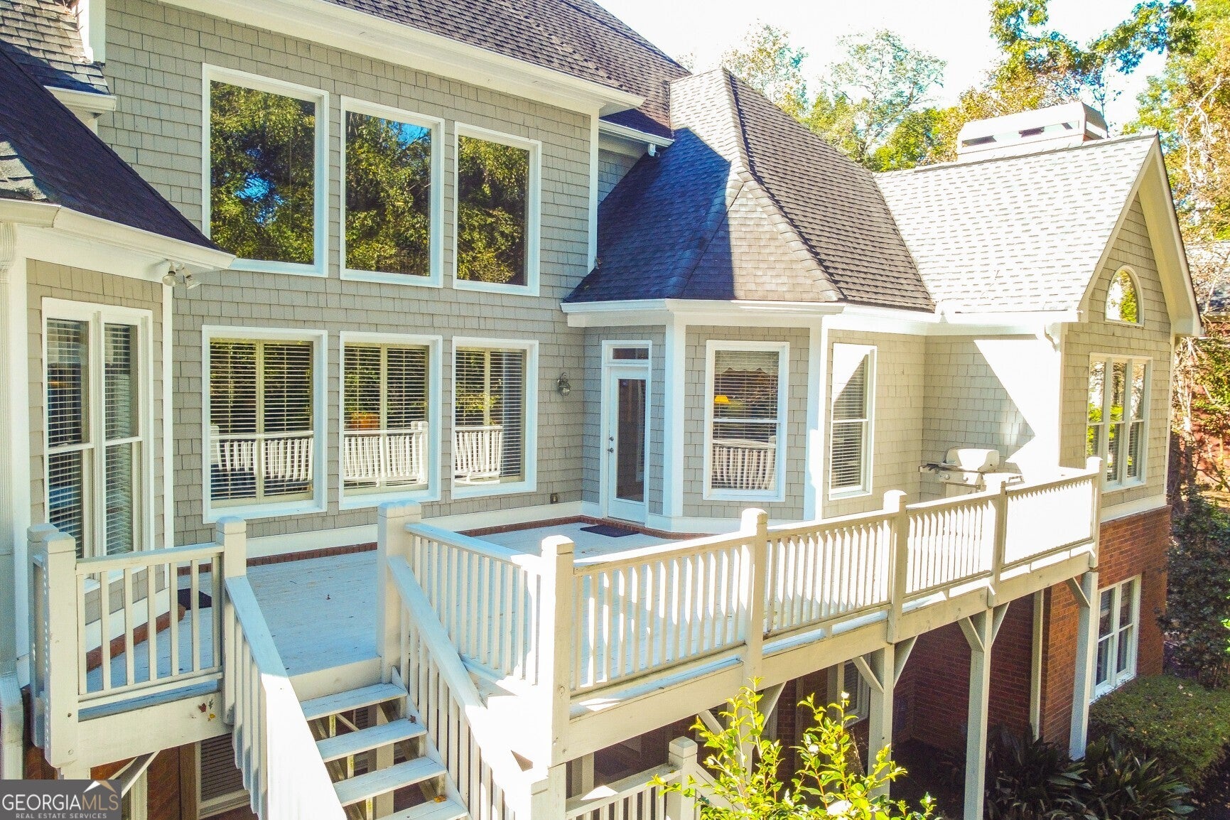 Suwanee, Georgia, 30024, United States, 5 Bedrooms Bedrooms, ,5 BathroomsBathrooms,Residential,Active,1970927