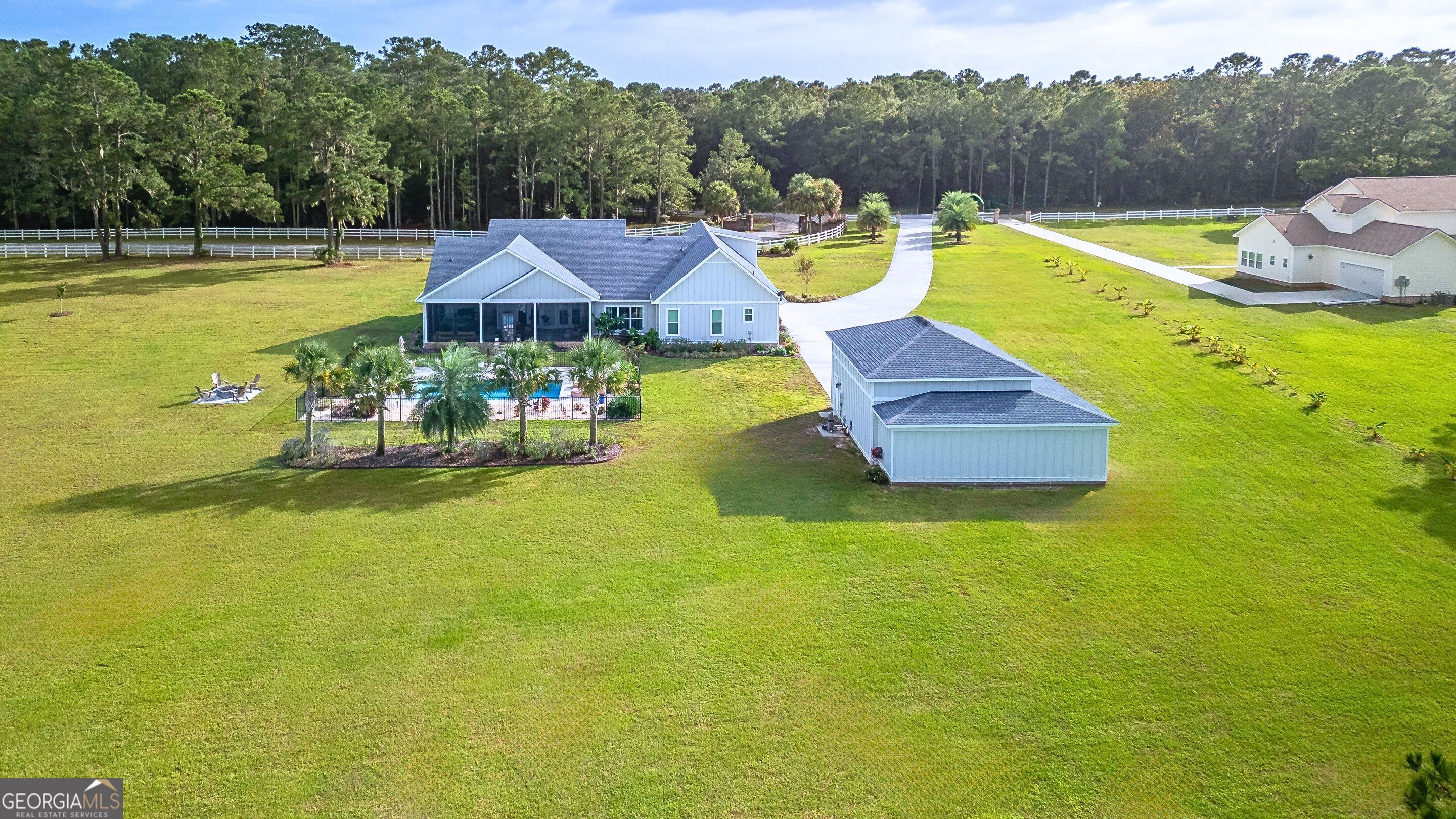 Midway, Georgia, 31320, United States, 5 Bedrooms Bedrooms, ,3 BathroomsBathrooms,Residential,Active,1959929