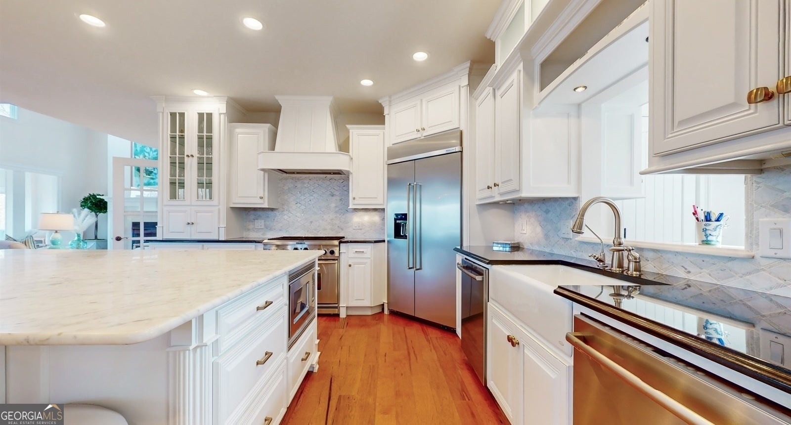 Hiawassee, Georgia, 30546, United States, 8 Bedrooms Bedrooms, ,6 BathroomsBathrooms,Residential,Active,1821963