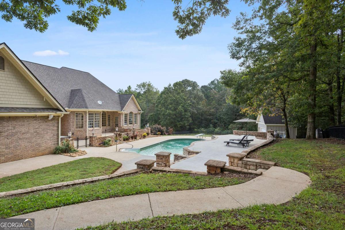 Taylorsville, Georgia, 30178, United States, 5 Bedrooms Bedrooms, ,6 BathroomsBathrooms,Residential,Active,1952987