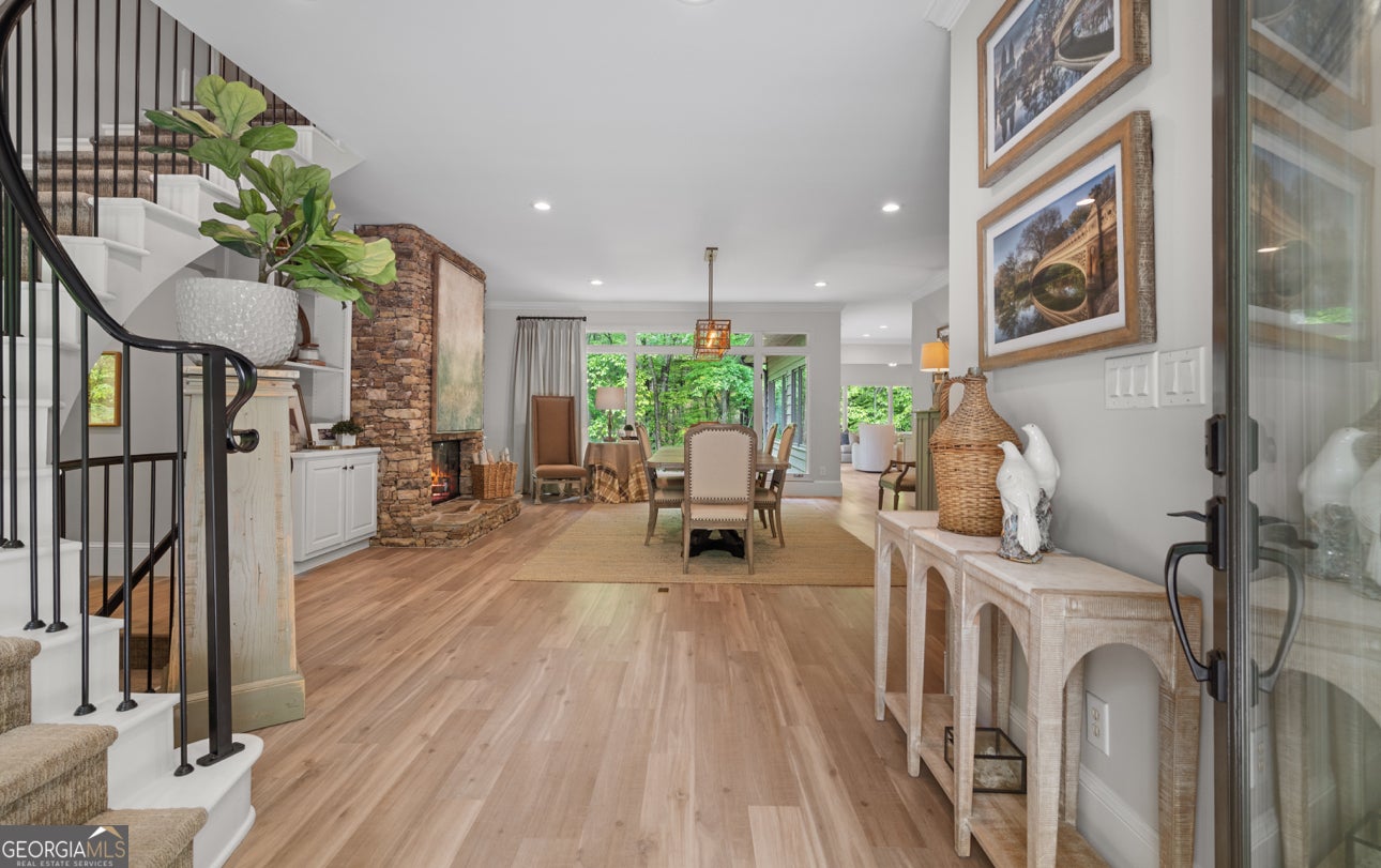 Big Canoe, Georgia, 30143, United States, 5 Bedrooms Bedrooms, ,6 BathroomsBathrooms,Residential,Active,1810518