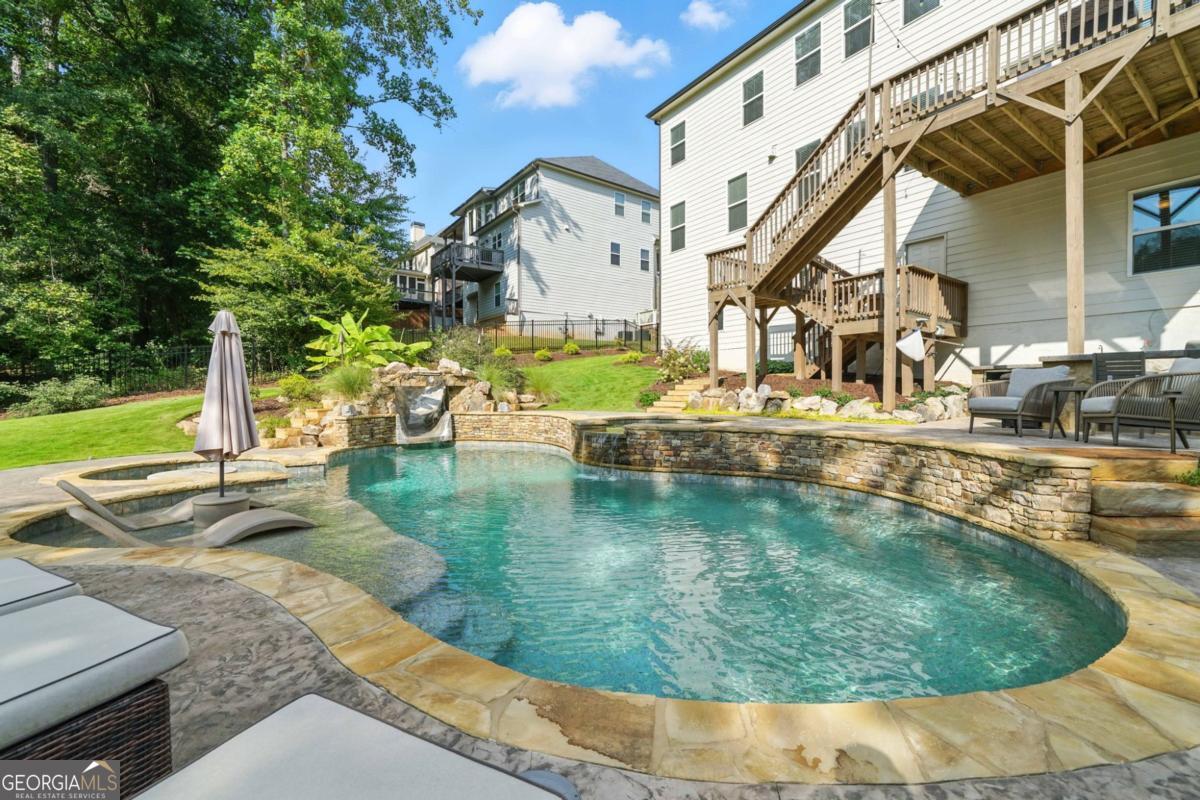 Canton, Georgia, 30115, United States, 7 Bedrooms Bedrooms, ,4 BathroomsBathrooms,Residential,Active,1936405