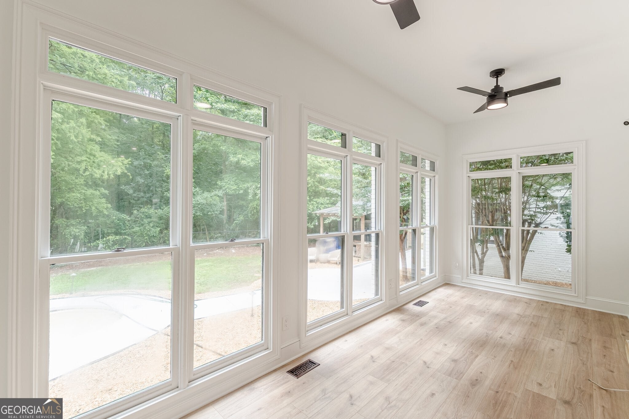 Douglasville, Georgia, 30134, United States, 3 Bedrooms Bedrooms, ,3 BathroomsBathrooms,Residential,Active,1997572