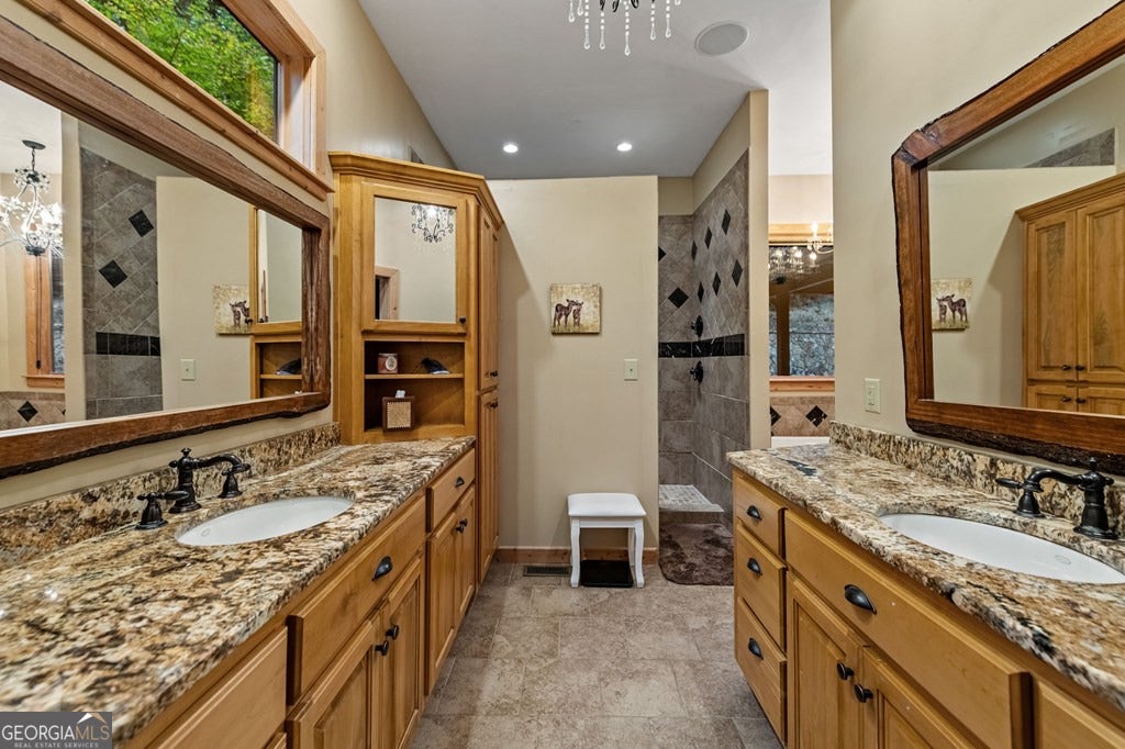 Morganton, Georgia, 30560, United States, 4 Bedrooms Bedrooms, ,5 BathroomsBathrooms,Residential,Active,1953363