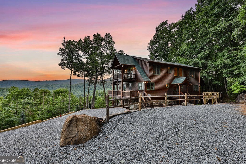 Blue Ridge, Georgia, 30513, United States, 4 Bedrooms Bedrooms, ,4 BathroomsBathrooms,Residential,Active,2010546