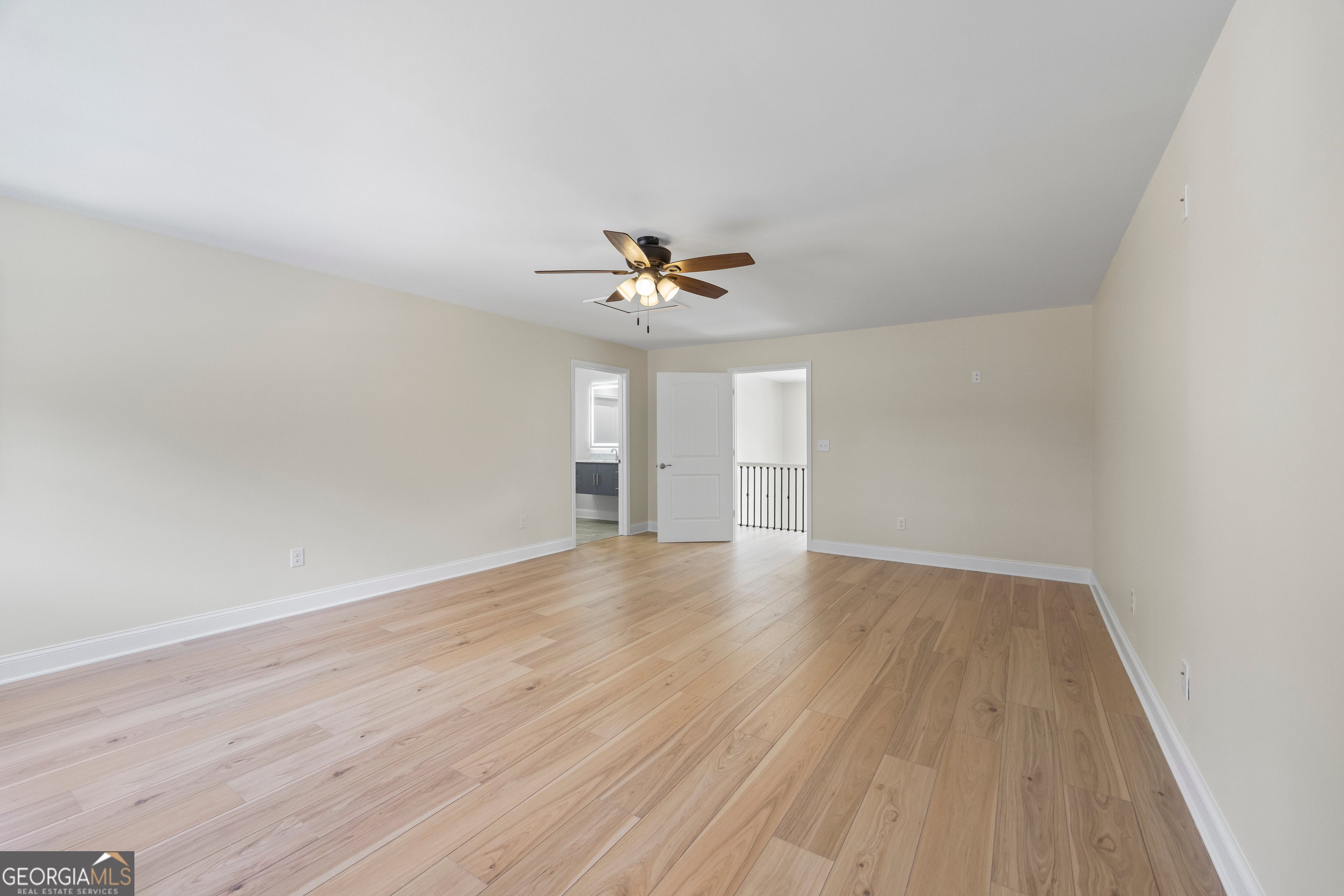 Martin, Georgia, 30557, United States, 6 Bedrooms Bedrooms, ,5 BathroomsBathrooms,Residential,Active,1964253