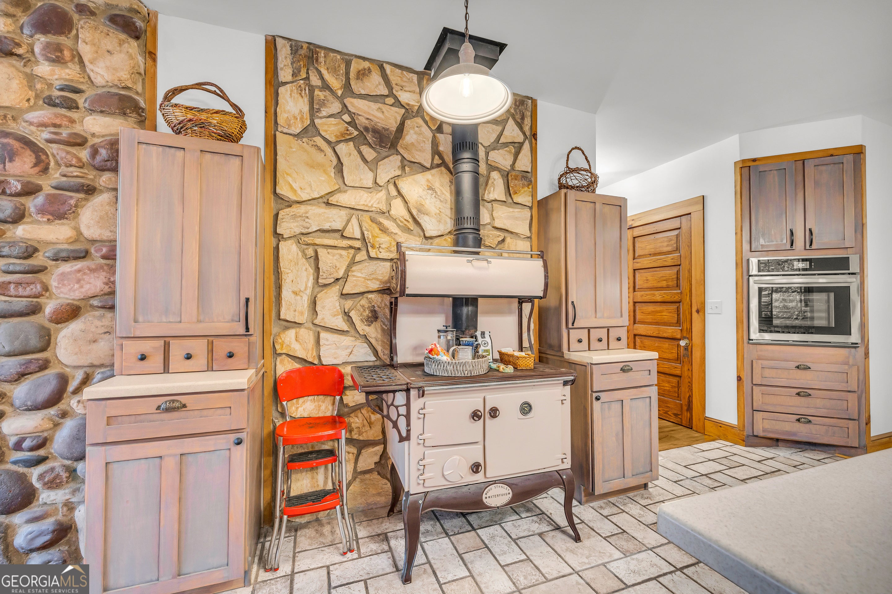 Cherry Log, Georgia, 30522, United States, 4 Bedrooms Bedrooms, ,5 BathroomsBathrooms,Residential,Active,2044142