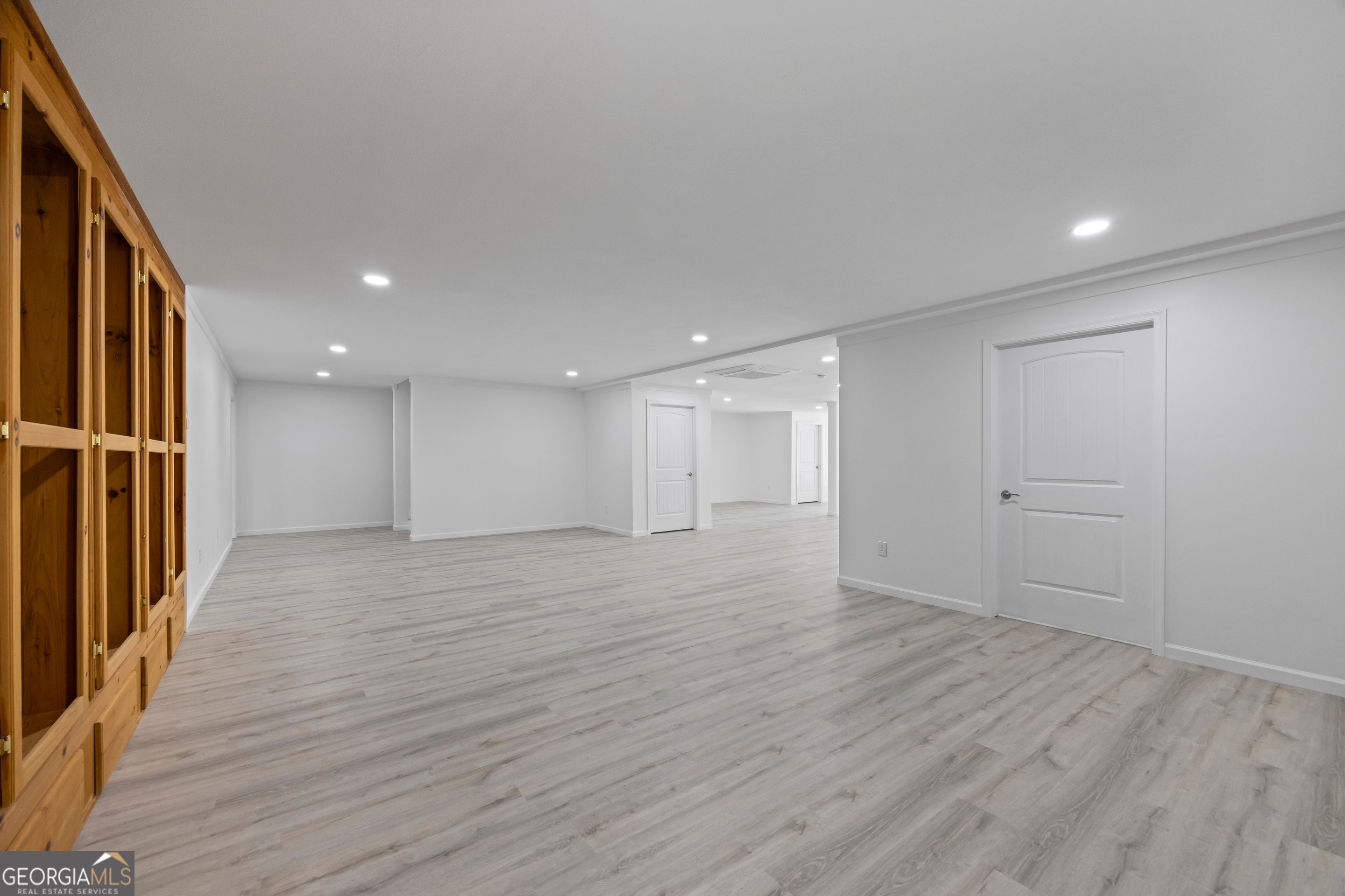 Martin, Georgia, 30557, United States, 6 Bedrooms Bedrooms, ,5 BathroomsBathrooms,Residential,Active,1964253