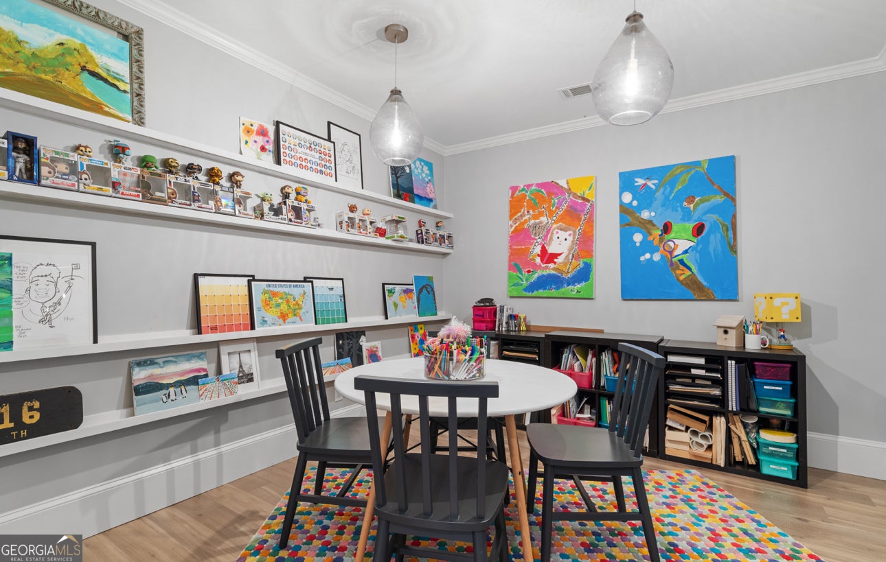 Big Canoe, Georgia, 30143, United States, 5 Bedrooms Bedrooms, ,6 BathroomsBathrooms,Residential,Active,1810518