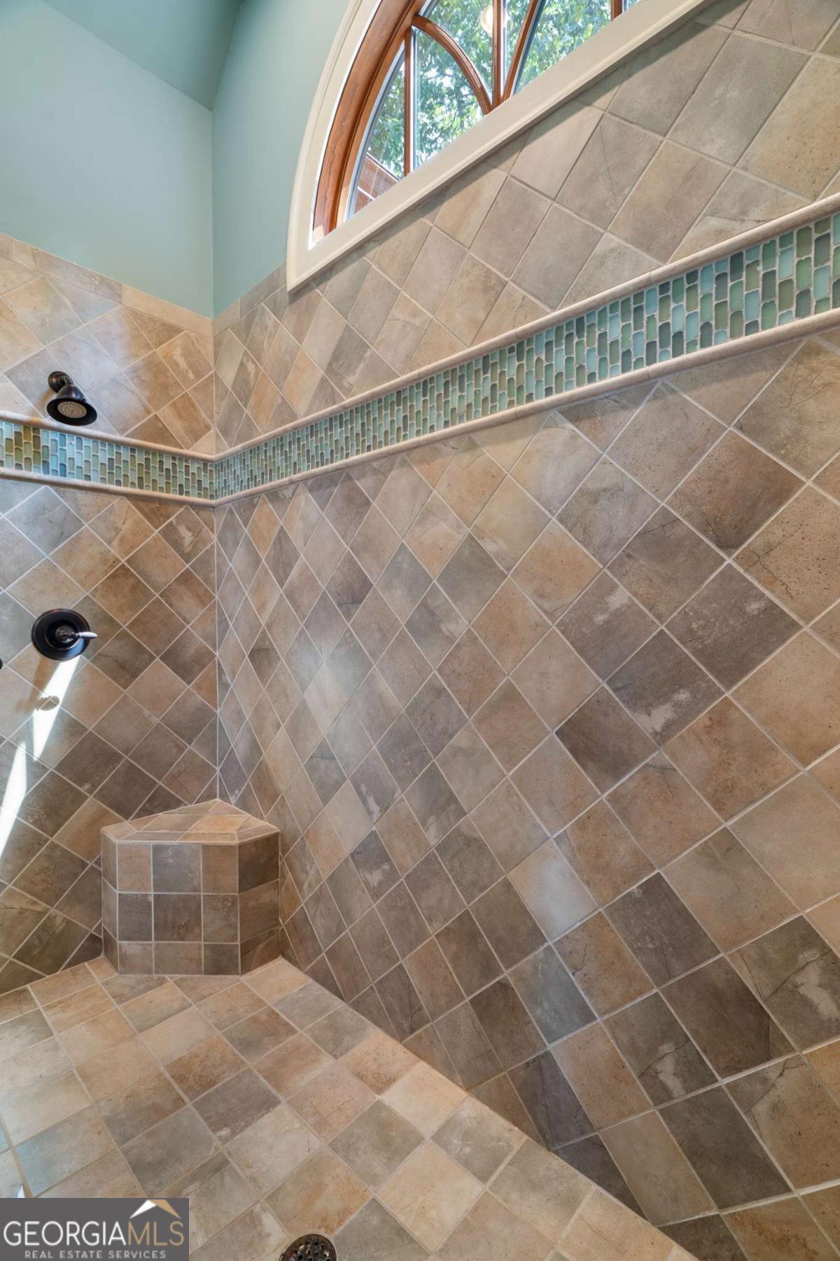 Big Canoe, Georgia, 30143, United States, 5 Bedrooms Bedrooms, ,5 BathroomsBathrooms,Residential,Active,1997601