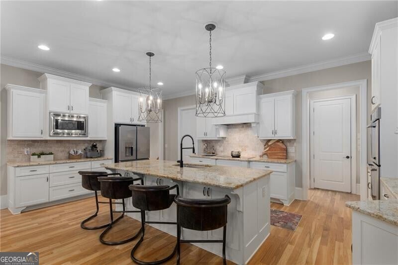 Peachtree Corners, Georgia, 30092, United States, 5 Bedrooms Bedrooms, ,4 BathroomsBathrooms,Residential,Active,1894563