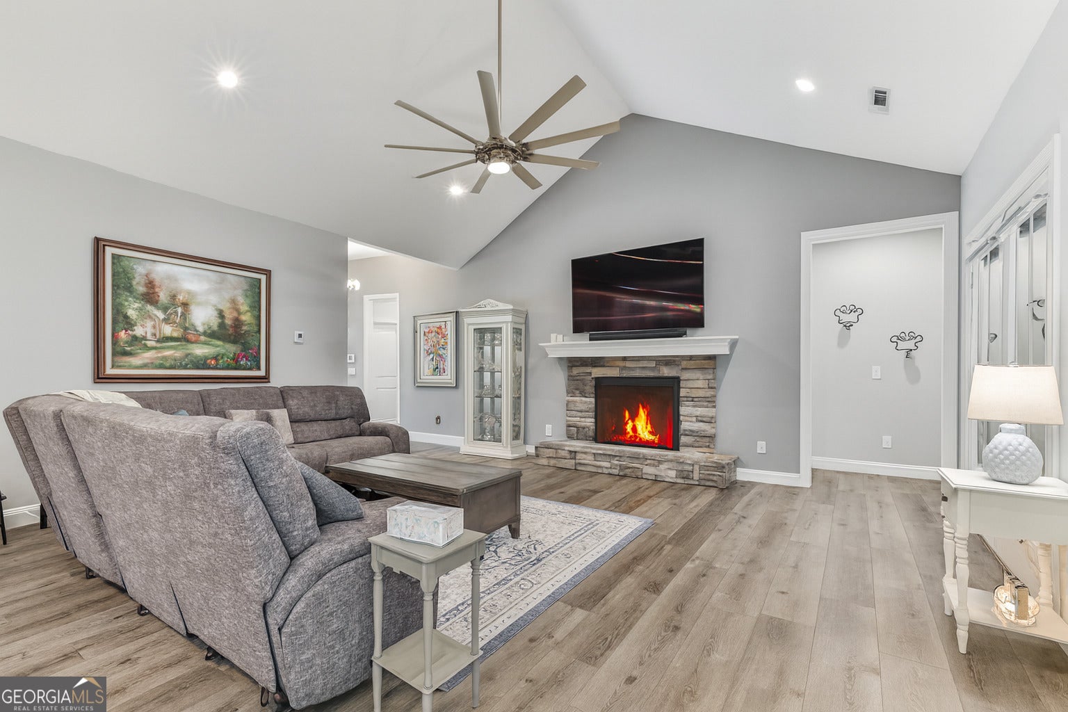 Ellijay, Georgia, 30540, United States, 4 Bedrooms Bedrooms, ,5 BathroomsBathrooms,Residential,Active,1913021