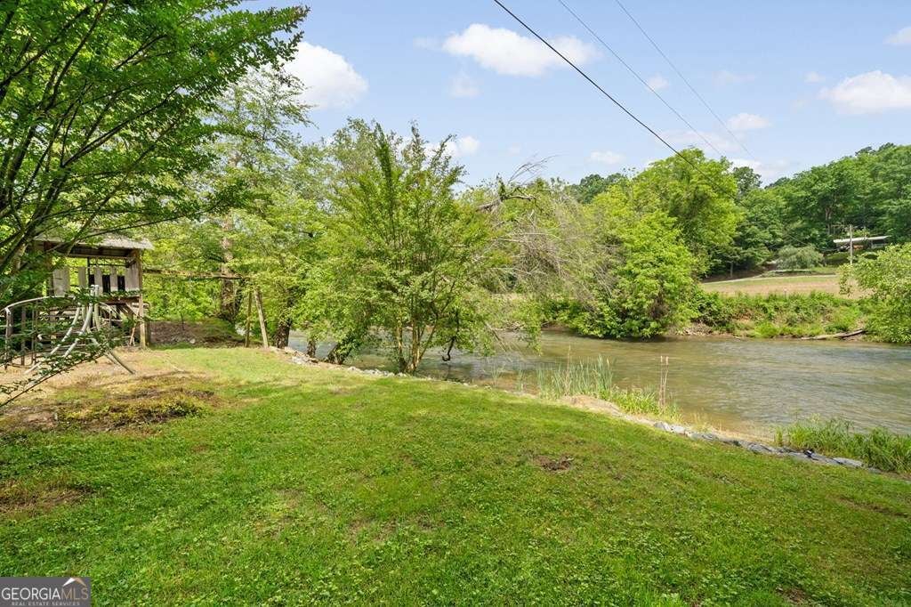 Ellijay, Georgia, 30536, United States, 3 Bedrooms Bedrooms, ,3 BathroomsBathrooms,Residential,Active,1953428