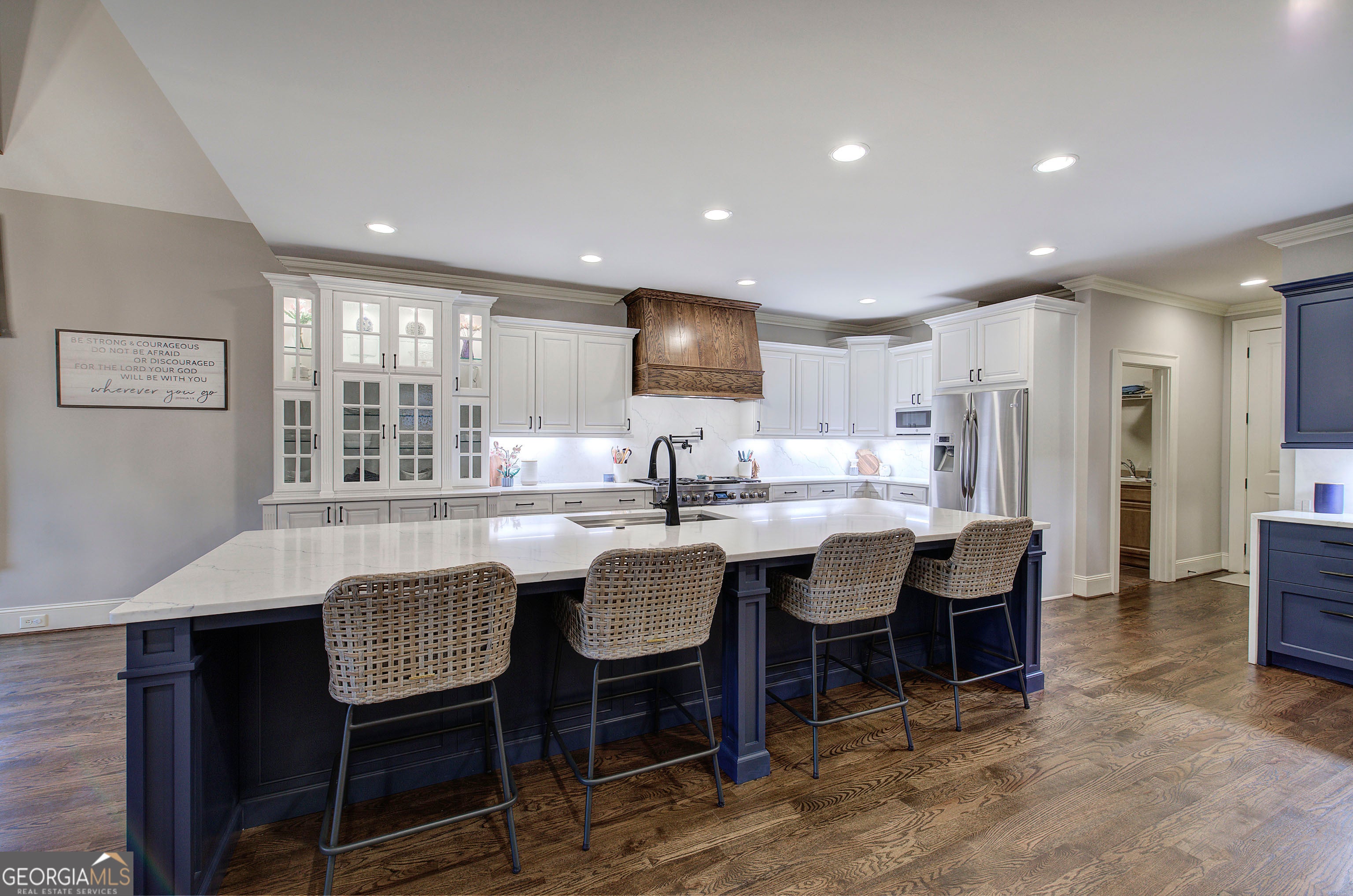 Canton, Georgia, 30114, United States, 6 Bedrooms Bedrooms, ,5 BathroomsBathrooms,Residential,Active,2009409