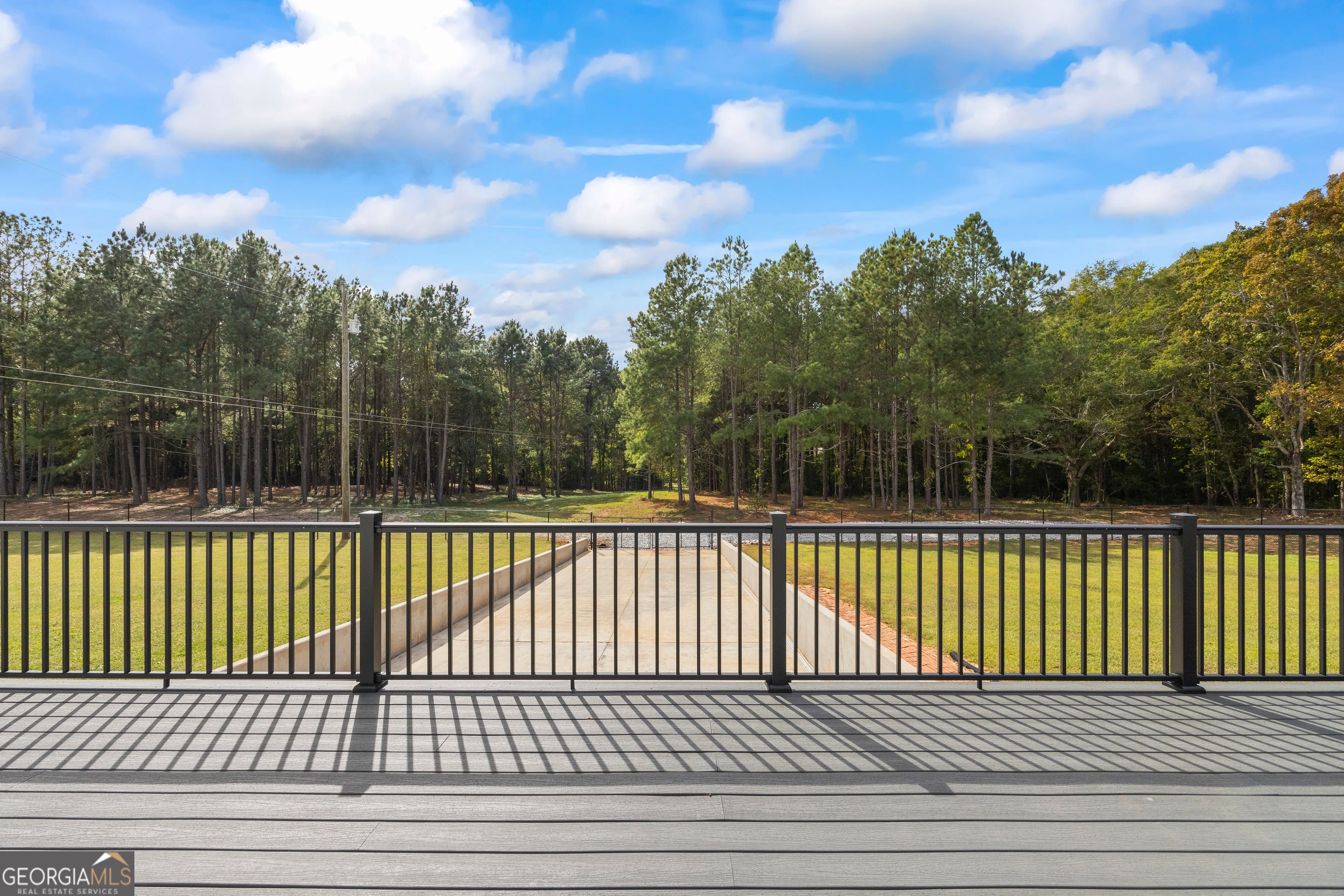 Martin, Georgia, 30557, United States, 6 Bedrooms Bedrooms, ,5 BathroomsBathrooms,Residential,Active,1964253