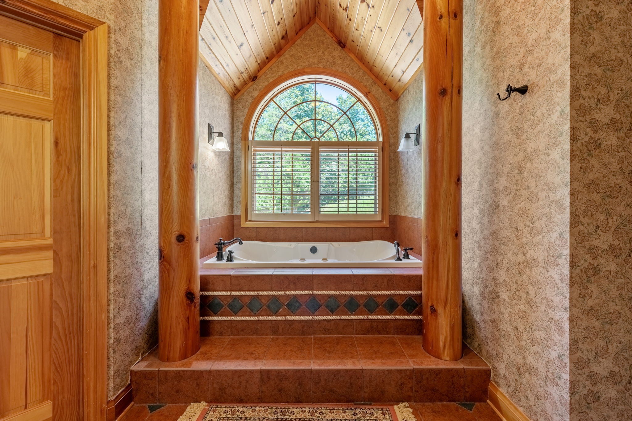 Young Harris, Georgia, 30582, United States, ,6 BathroomsBathrooms,Residential,Active,1703261