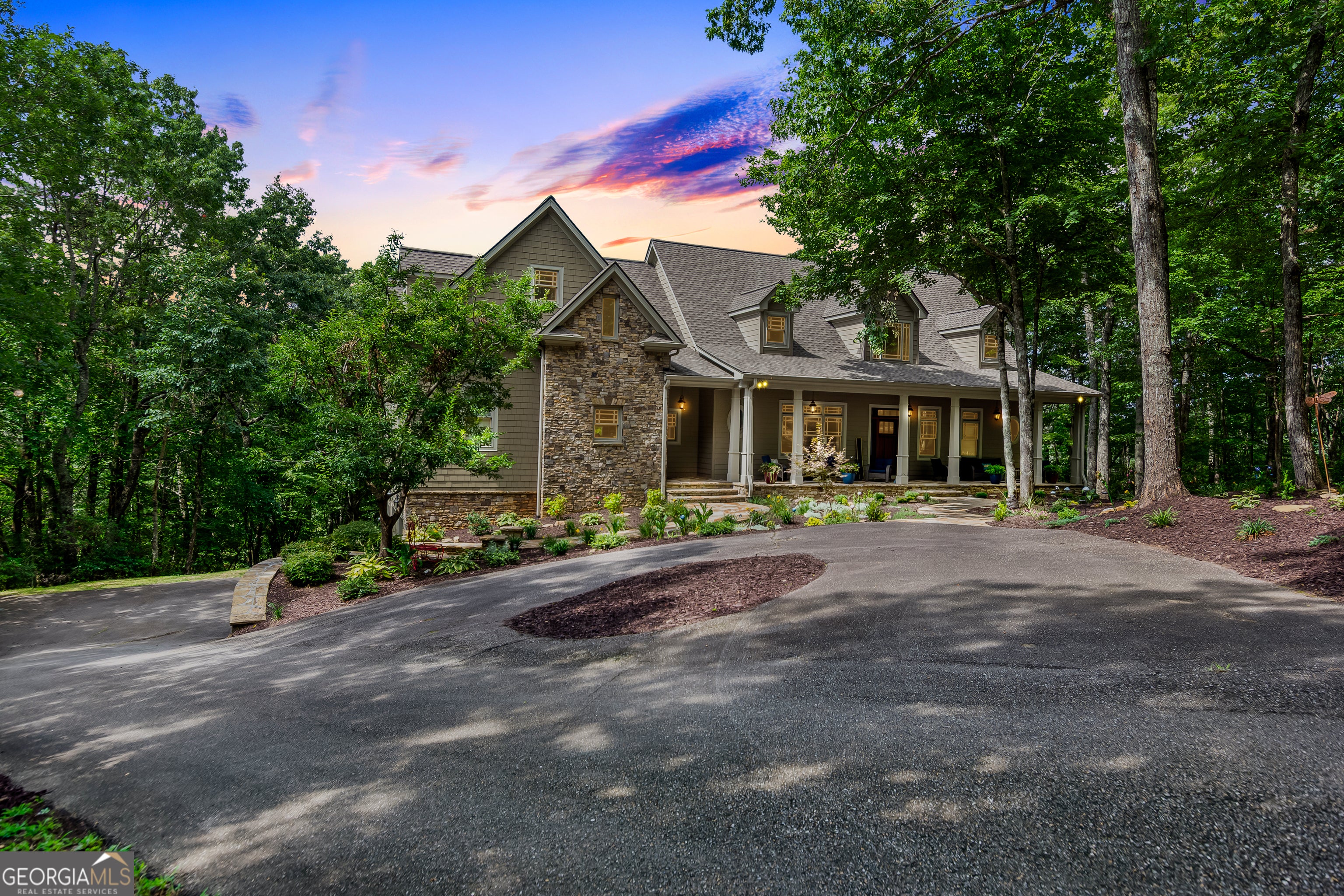 Ellijay, Georgia, 30536, United States, ,7 BathroomsBathrooms,Residential,Active,1790928
