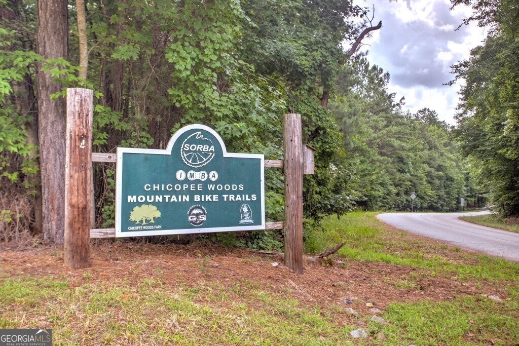 Gainesville, Georgia, 30506, United States, 4 Bedrooms Bedrooms, ,5 BathroomsBathrooms,Residential,Active,1886785