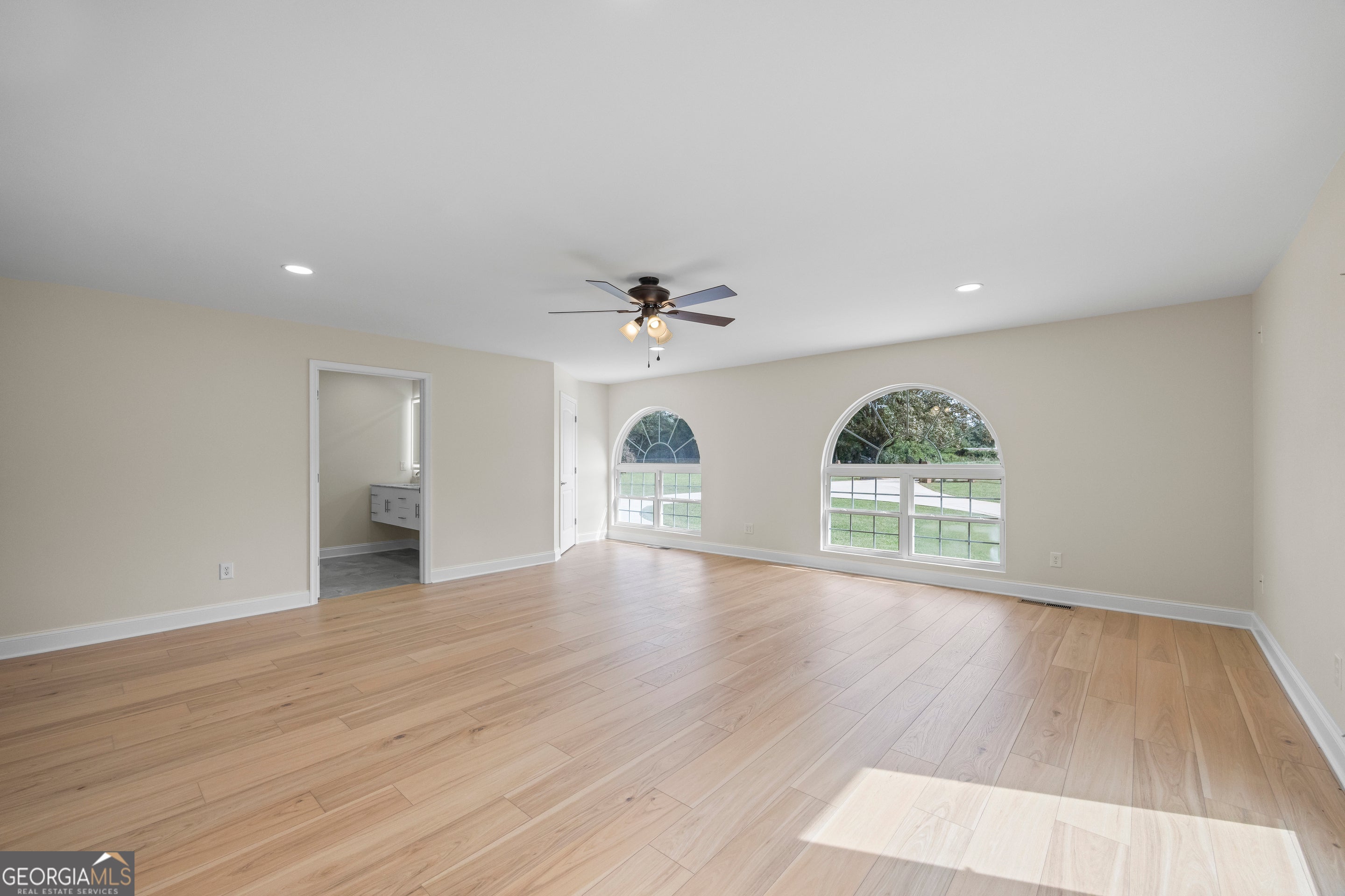 Martin, Georgia, 30557, United States, 6 Bedrooms Bedrooms, ,5 BathroomsBathrooms,Residential,Active,1964253