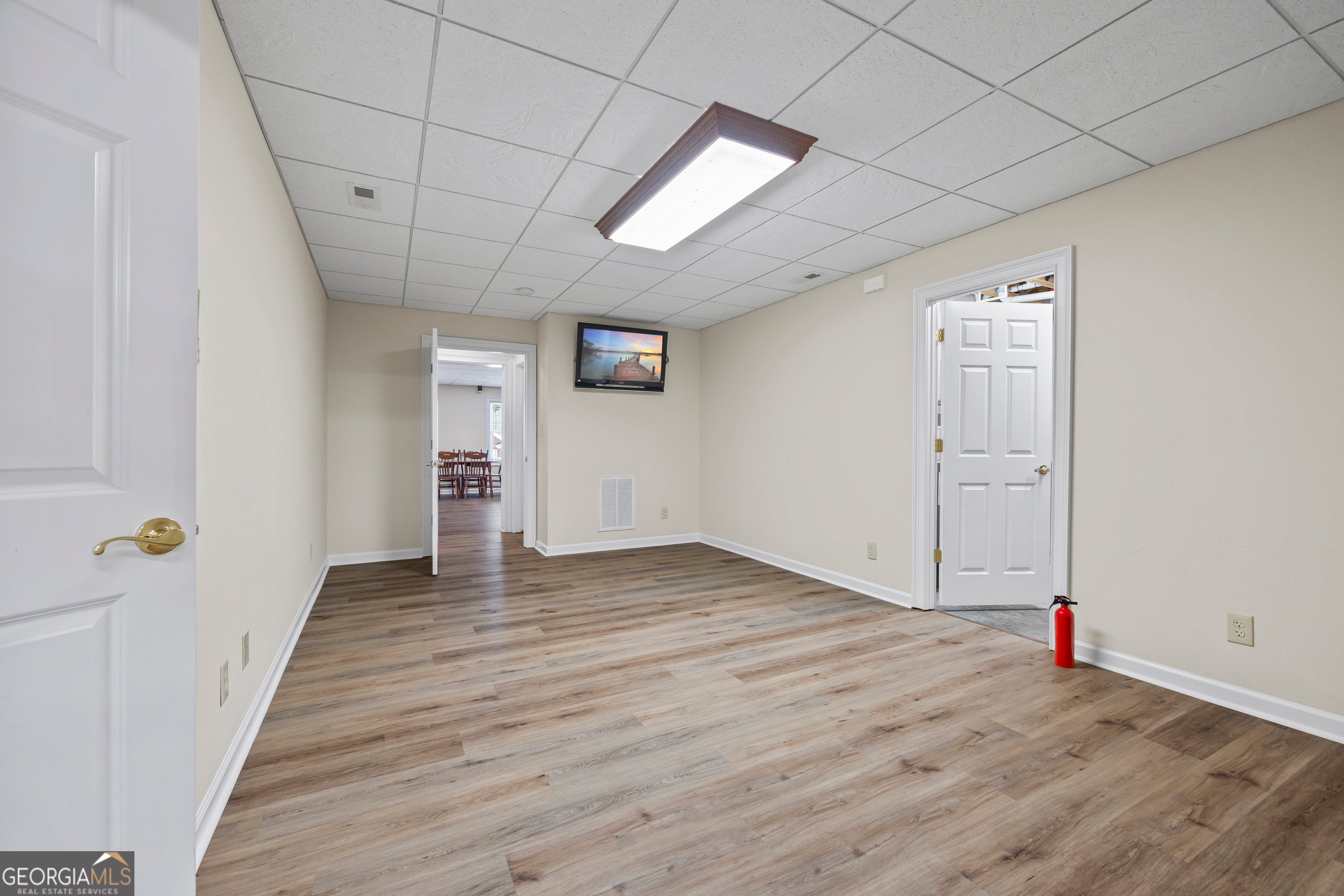 Lavonia, Georgia, 30553, United States, 5 Bedrooms Bedrooms, ,5 BathroomsBathrooms,Residential,Active,1862896