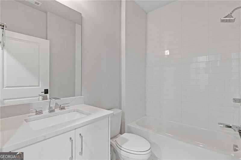 Atlanta, Georgia, 30308, United States, 3 Bedrooms Bedrooms, ,4 BathroomsBathrooms,Residential,Active,1969678